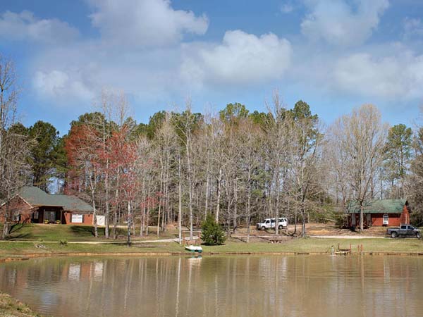 Panoramic photo of a cocaine addiction treatment center in Mississippi