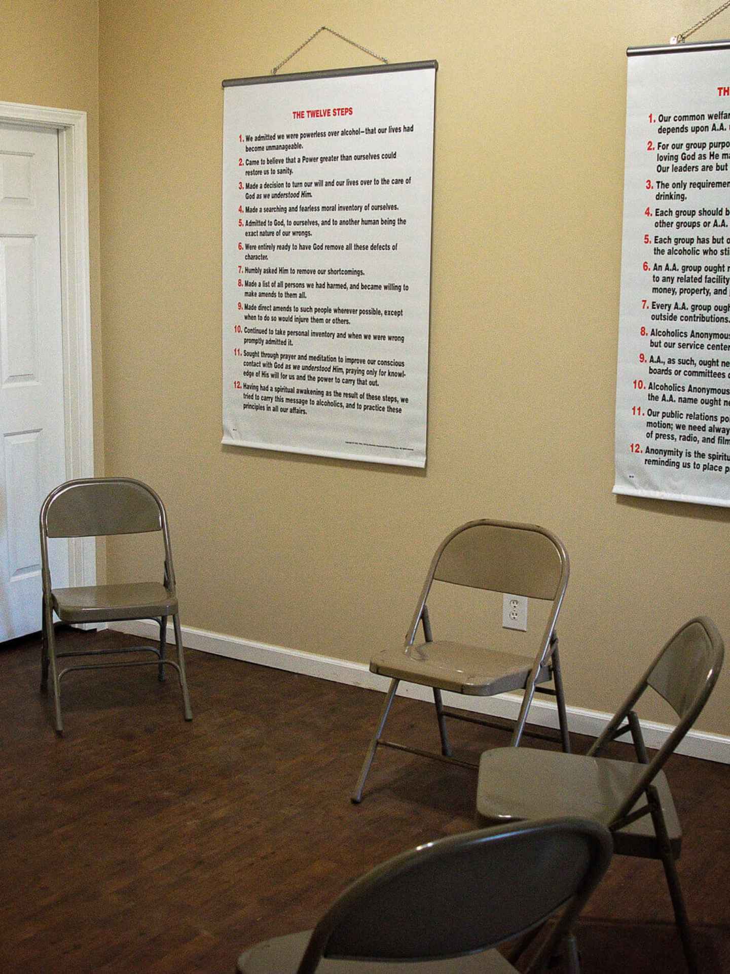 Therapy room at Extra Mile Recovery for the 12 step rehab program in Mississippi.
