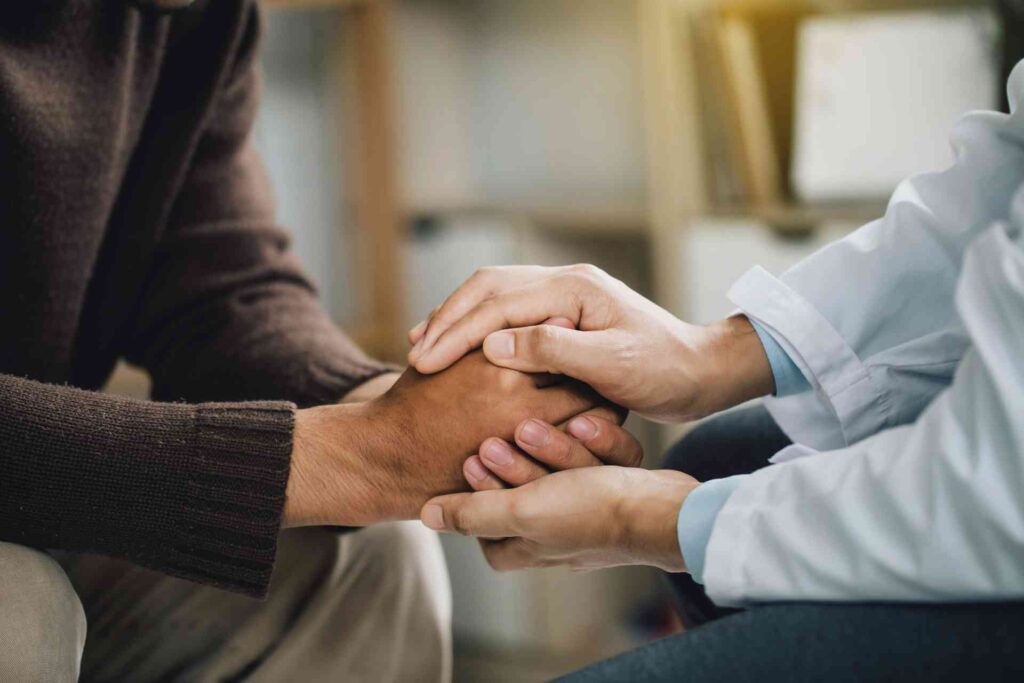 A man receives professional support during hydrocodone detox in Mississippi