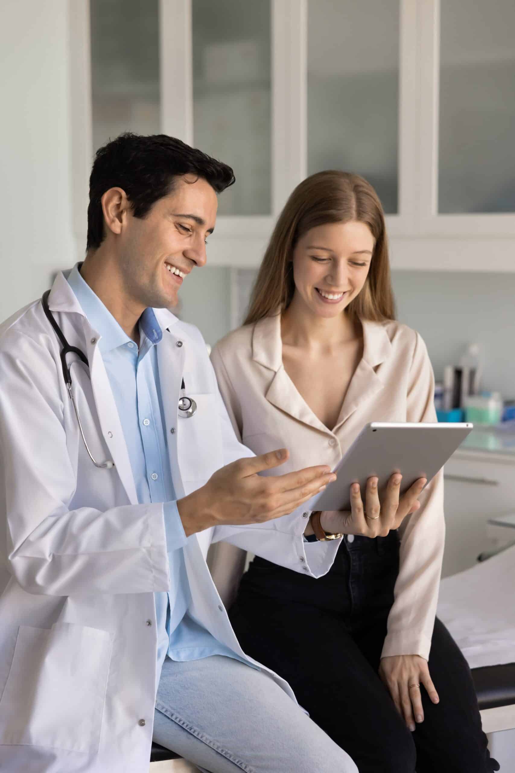 A woman talks to her doctor about medication assisted treatment through Prescription drug addiction treatment in Mississippi.